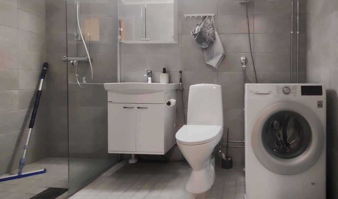 Niinivaara Apartment Saunallinen Ja Ilmastoitu Majoitus ヨエンスー エクステリア 写真
